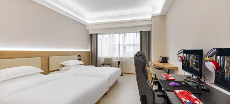 Skyline电竞民宿(常州南大街吾悦广场店)图片