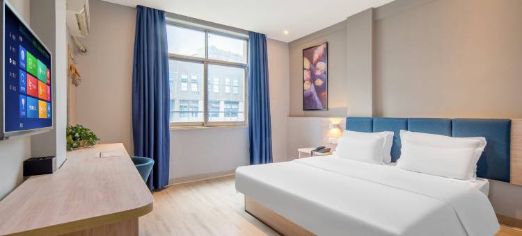 7天连锁酒店(郴州步步高新天地裕后街店)图片