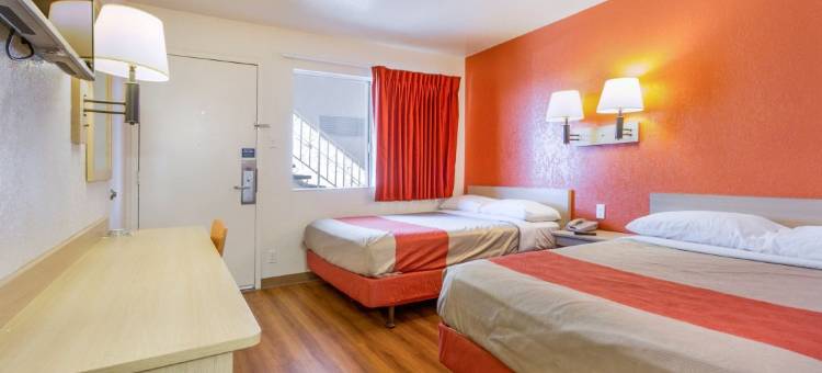 凤凰城北贝尔路6号汽车旅馆(Motel 6 Phoenix, AZ - North Bell Road)图片