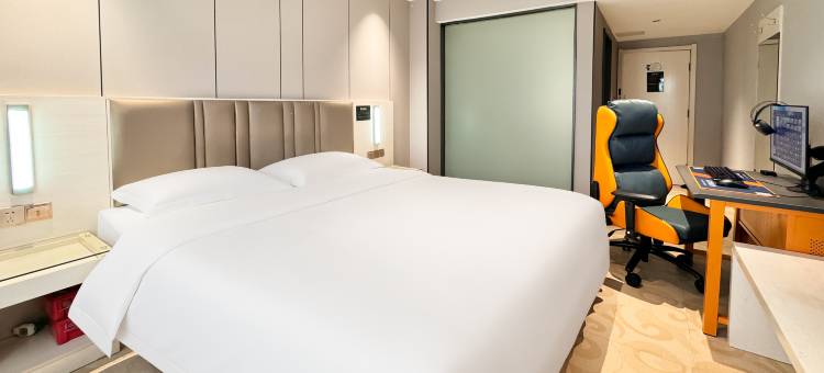 亚信电竞酒店(荆门中天街步行街店)图片