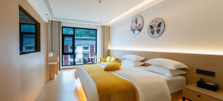 YUNJINHOTEL·云锦酒店(张家界武陵源森林公园店)图片