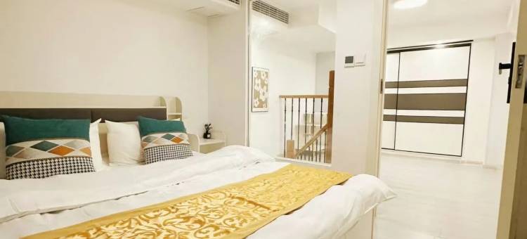 悠然小居(苏宁广场店)图片