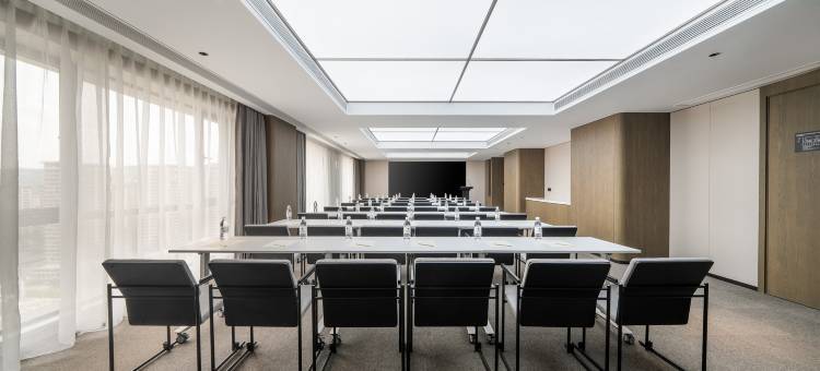 宜宾吾悦广场亚朵酒店图片