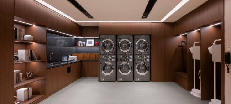 新乡金穗大道胖东来美仑酒店图片