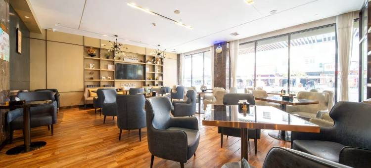 VES电竞酒店(贵港生活港高铁站店)图片