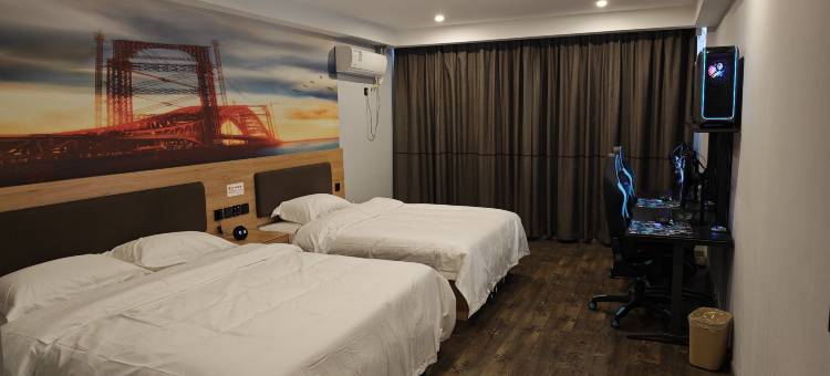 雷神电竞酒店(五洲万汇商贸城店)图片