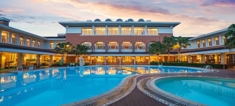 昆明云天花苑酒店(滇池路海埂大坝店)图片