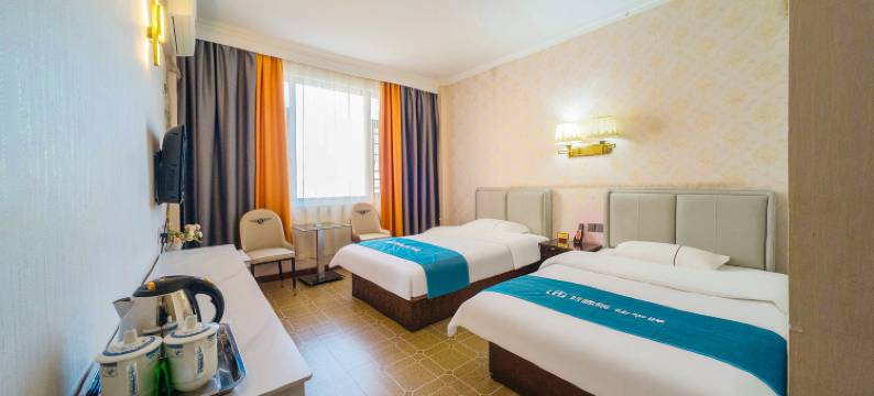 如家华驿精选酒店(信阳火车站天润广场店)图片