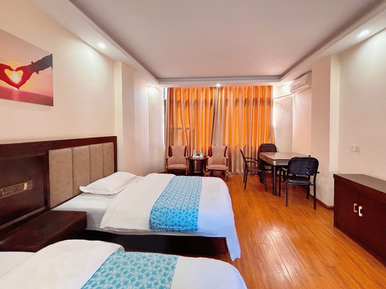 云县玉金酒店(临沧云县第一中学三江半岛店)