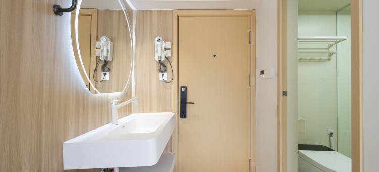 钧汐丨屋顶花园・山湖相映・悦影居民宿(邻水客运中心湿地公园店)图片