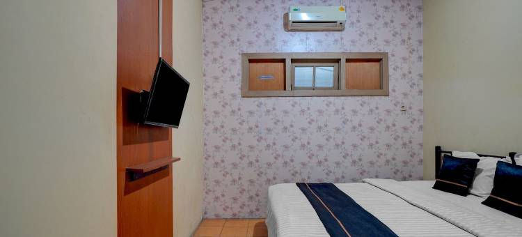 O酒店(Summarecon Mall Serpong，原Gemilang家庭旅馆)(Hotel O near Summarecon Mall Serpong formerly Gemilang Guesthouse)图片