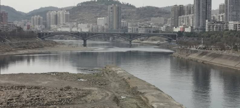 冷水江城市之家酒店(万盛锑都广场店)图片