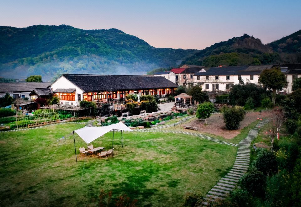 Floral Hotel·Shaoxing Fengqi Courtyard HotelOver view