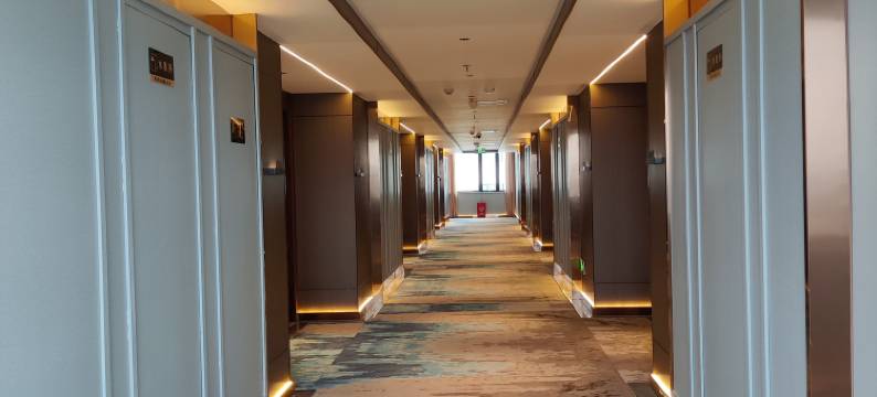 五洲华天假日酒店图片