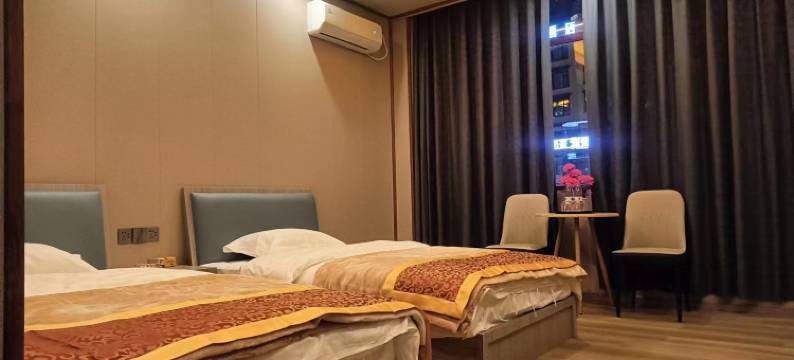 理塘阿玛拉民宿图片