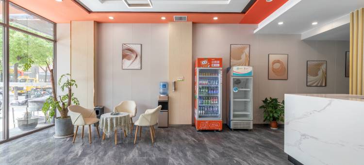 锐思特酒店(湖北工程学院店)图片