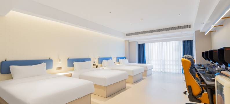 网鱼电竞酒店(成都新会展环球中心店)图片