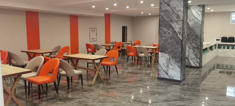 卓悦臻选酒店(辽阳火车站店)图片