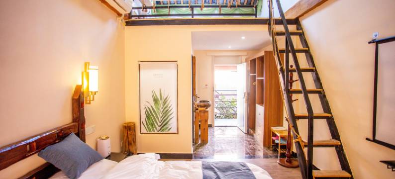 束河古镇迎春客栈图片