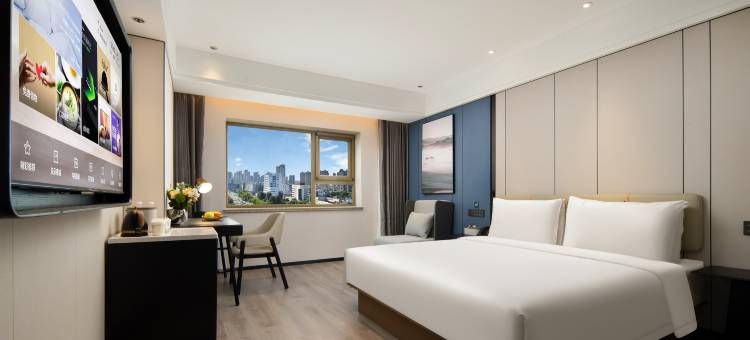 青岛金沙滩香江路地铁站亚朵酒店图片