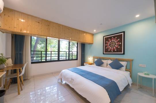 晴天民宿(北海国际客运港银滩店)