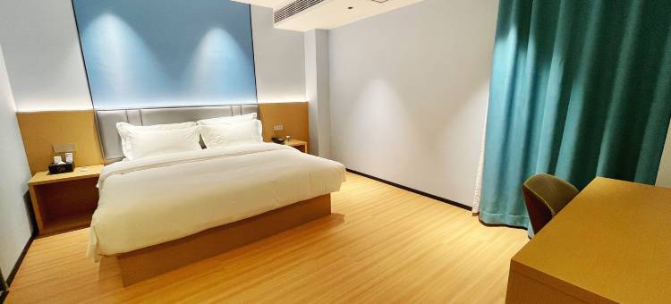 君庭酒店(高铁南站罍街店)图片