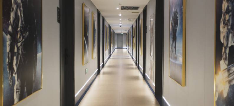 网鱼电竞酒店(杭州庆春广场地铁站店)图片