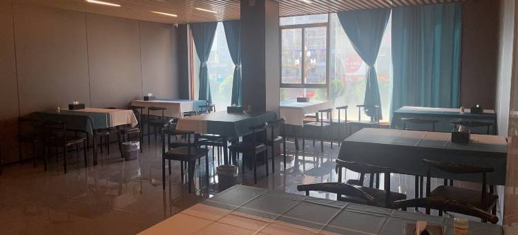 雅斯特美途酒店(博白锦绣商业广场店)图片