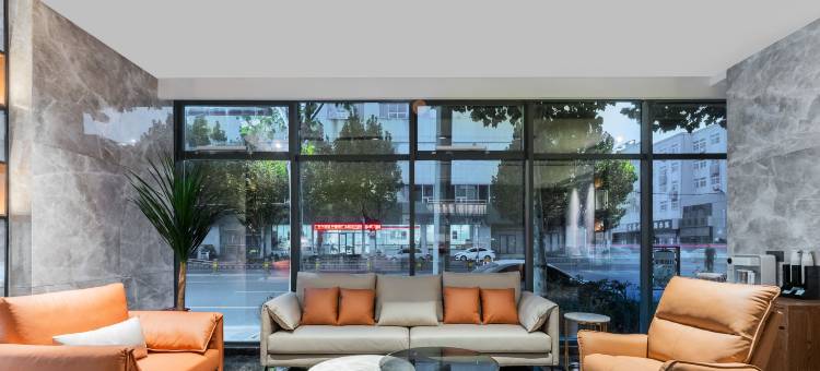 凯里亚德酒店(东营胜利石油管理局火车站店)图片