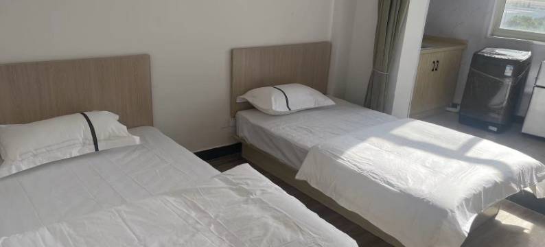 上海臻臻好酒店(东方肝胆医院店)图片