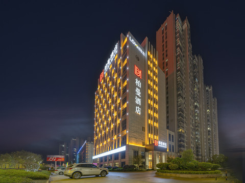 柏曼酒店(安溪东站万达广场店)