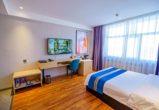 STAR  CITY   HOTELHotel Overview