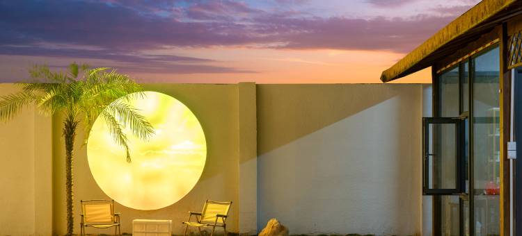 涠洲岛夕阳夕下海景民宿(石螺口海滩店)图片