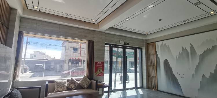 改则富隆酒店(阿里地区改则县文化路店)图片