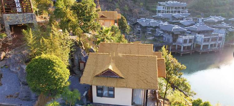 枕宿·山隐野奢温泉度假民宿图片