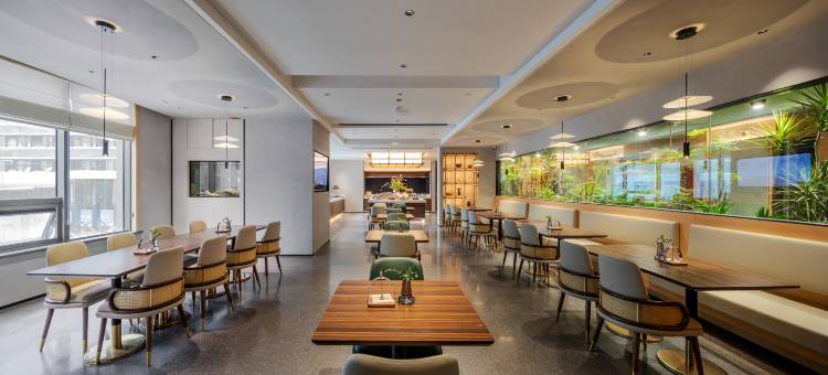 济南万象城中央商务区亚朵酒店图片