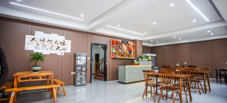 白月光民宿(天堂寨风景区店)图片