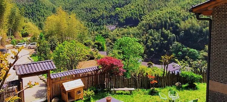 九宫山竹林下民宿图片