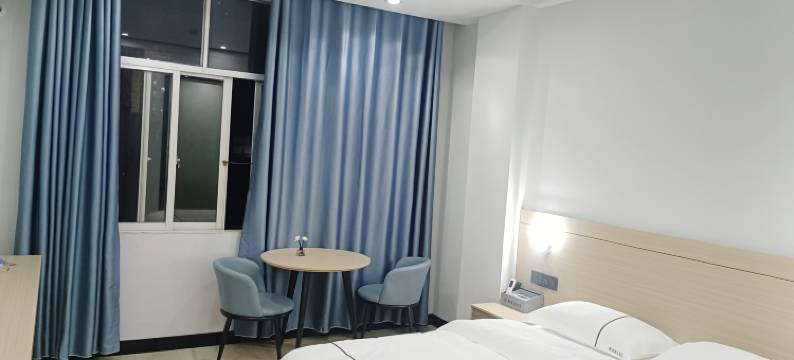 东兴新桂源商务酒店(东兴汽车客运站店)图片