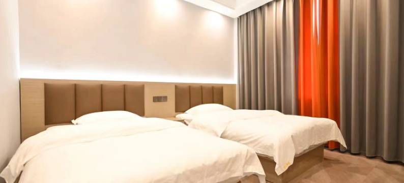 拉萨梓馨宾馆(万达广场店)图片