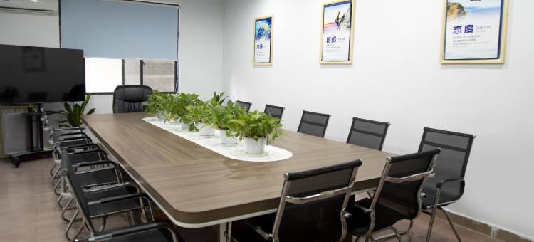 长恒花园酒店(深圳红花山公园公明广场地铁站店)图片