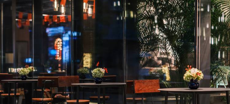 德清国际地信瑰宝酒店(银泰城店)图片