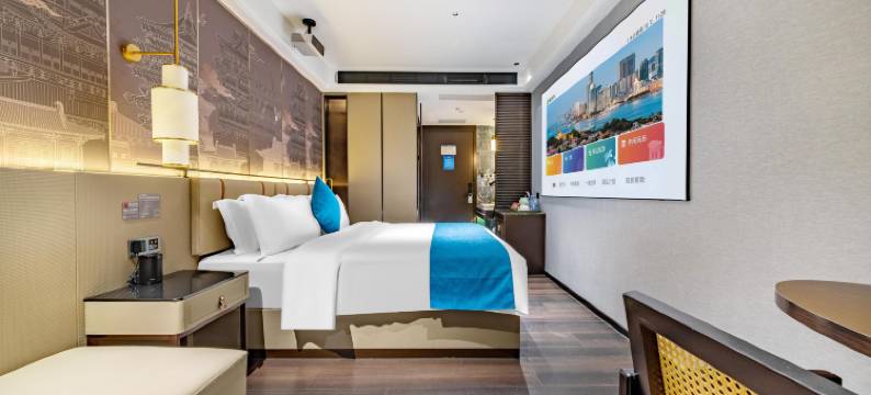 深圳艾威酒店(宝安体育馆坪洲地铁站店)图片