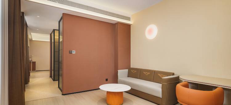 阿道夫·S酒店(南昌八一广场地铁站店)图片