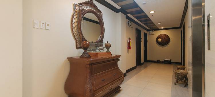 红多兹酒店近宿务兰德斯超市(RedDoorz Plus New Era Budget Hotel Mabolo former Reddoorz near Landers Superstore Cebu City)图片