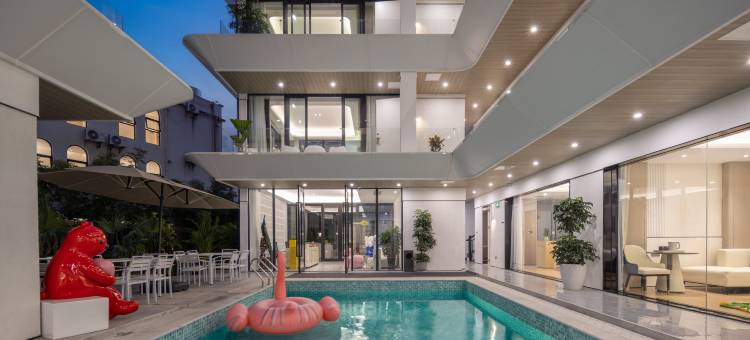 纯一HOTEL(三亚亚龙湾店)图片