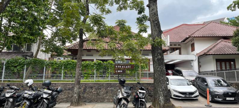 埃玛基布米辛加(Emaki Bumi Singgah)图片