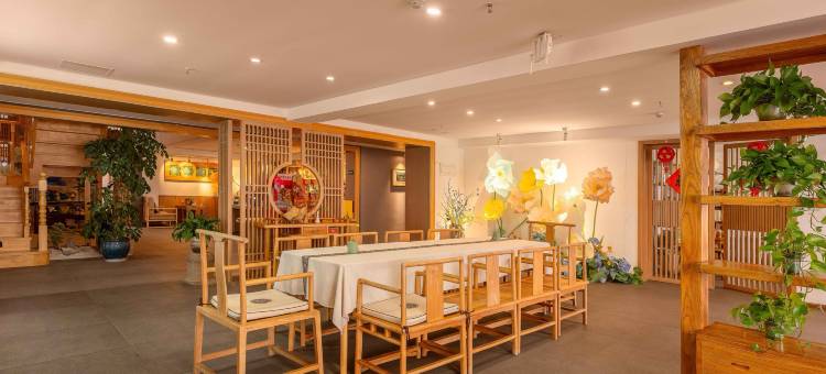 黔宿•融卓│ChiNese•AestHeticS星空酒店(贵阳北站梦想城店)图片