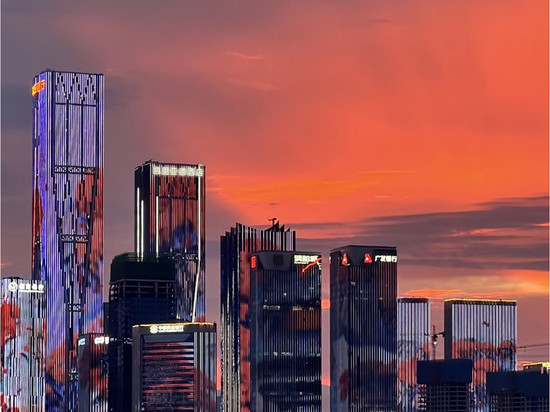 凯里亚德全套房酒店(湖南金融中心店)