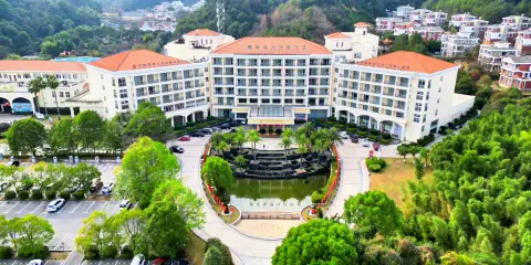 廬山西海温泉假日酒店(廬山西海風景名勝區店)